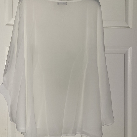 NWT FHQ Collection Women’s White 3/4 Sleeve Accordion Blouse Size 2XL - Picture 6 of 8